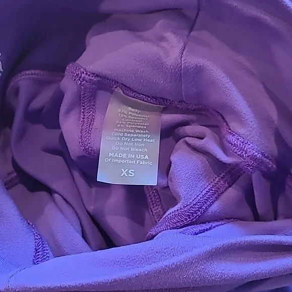 Bombshell sportswear set - Picture 8 of 8